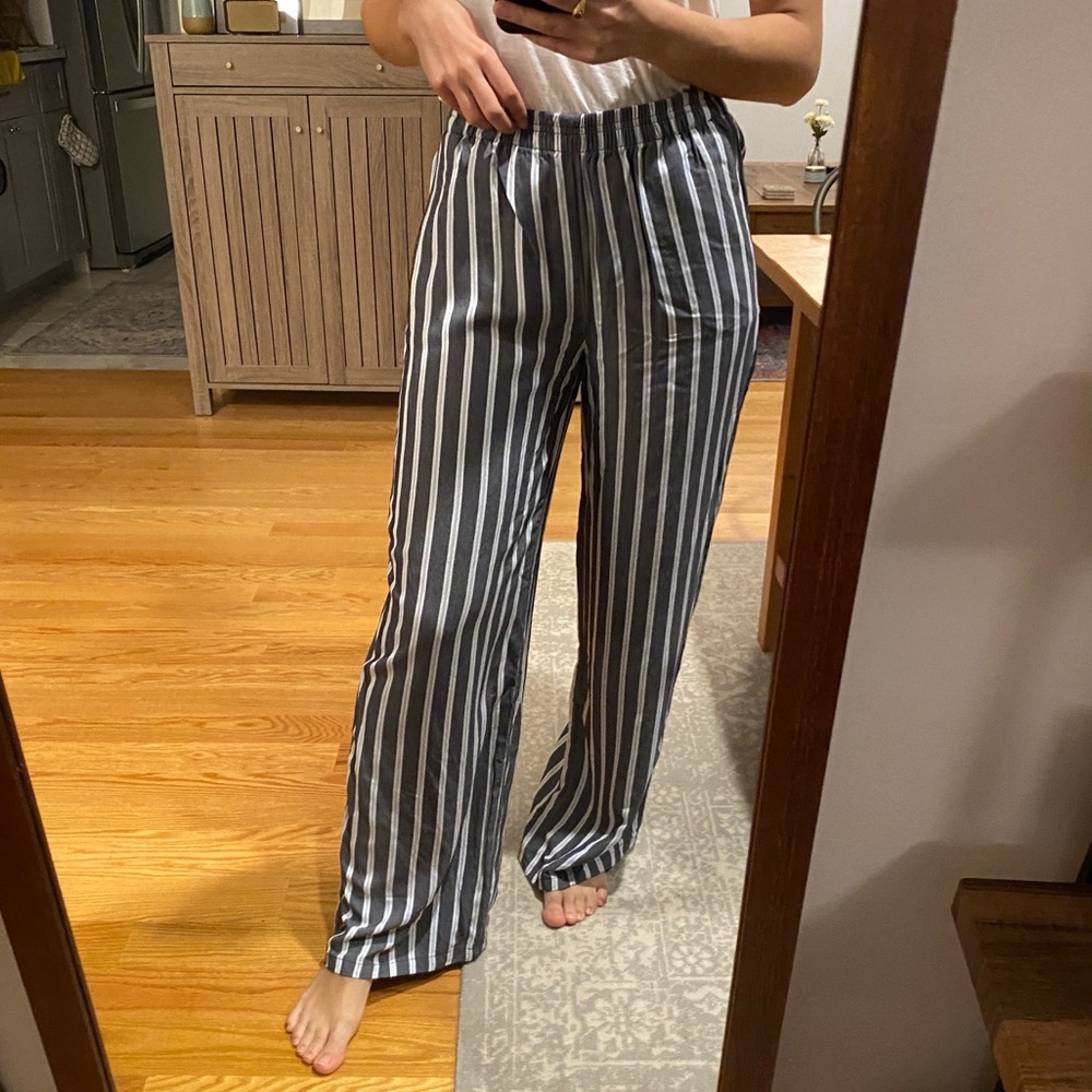 Express | Gray Striped Wide Leg Pants